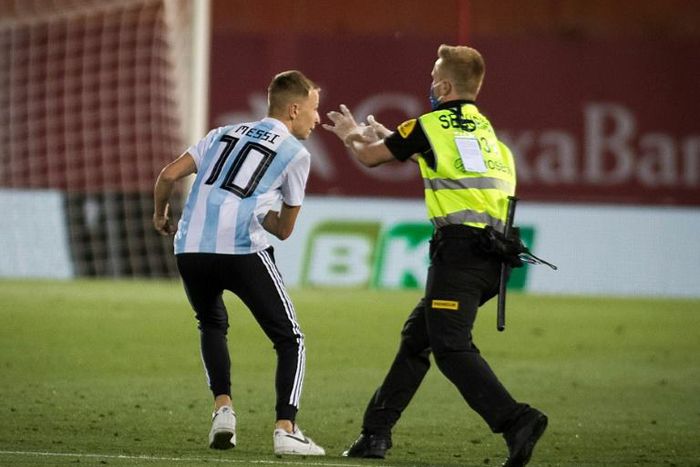 A pitch invader ran on during Barcelona's victory over Real Mallorca on Saturday, a game played behind closed doors.
