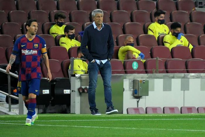Quique Setien has come under pressure since Barcelona's 2-2 draw away at Celta Vigo on Saturday.