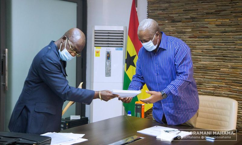 NDC presents manifesto to Mahama