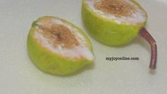 “It’s more of a fig than an apple” – Horticulture lecturer says Wiamoase ‘apple’ isn’t apple