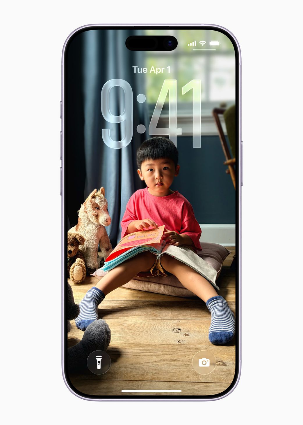 iOS 26 Lock Screen via apple.com