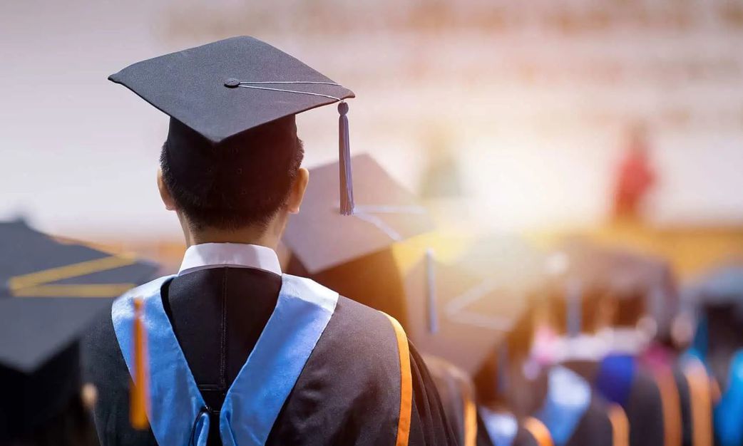 Top scholarships for Ghanaian students and how to apply