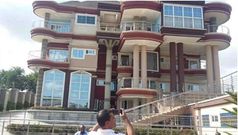 Despite's mansion
