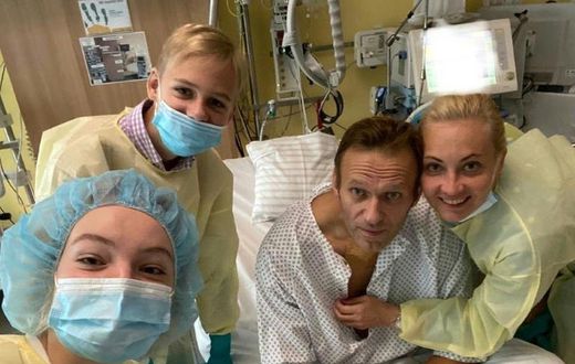 fell ill on a flight from the Siberian city of Tomsk to Moscow after a trip to support opposition candidates in local elections