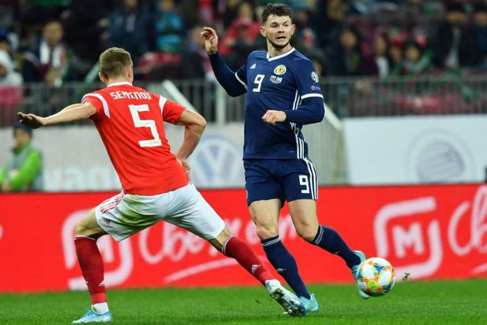 Scotland winger Oliver Burke has joined Sheffield United