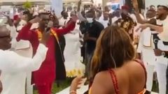 Joe Mettle and wife dance at their wedding