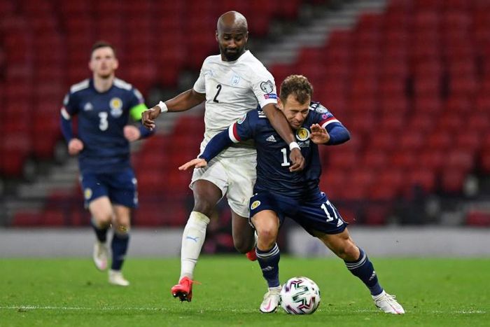 Scotland winger Ryan Fraser (R)