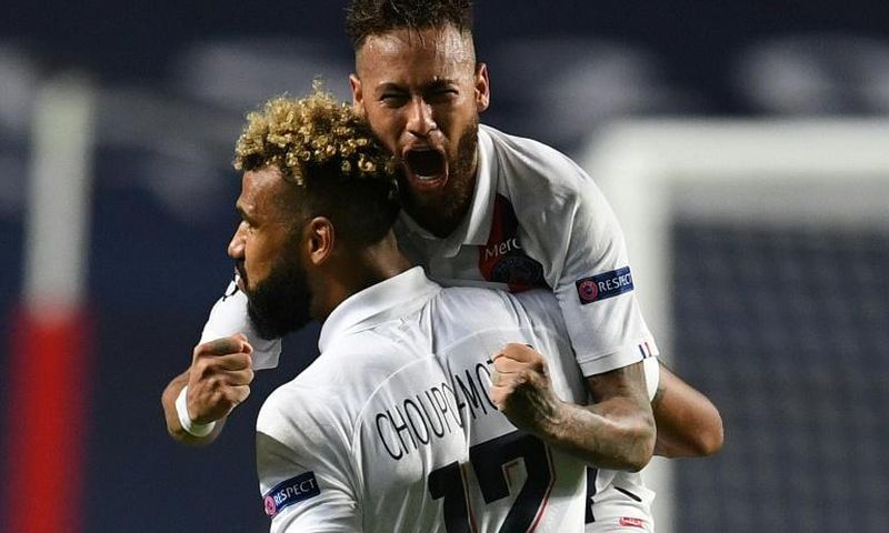 Eric Choupo-Moting celebrates with Neymar after scoring Paris Saint-Germain's winner against Atalanta in their Champions League quarter-final in Lisbon