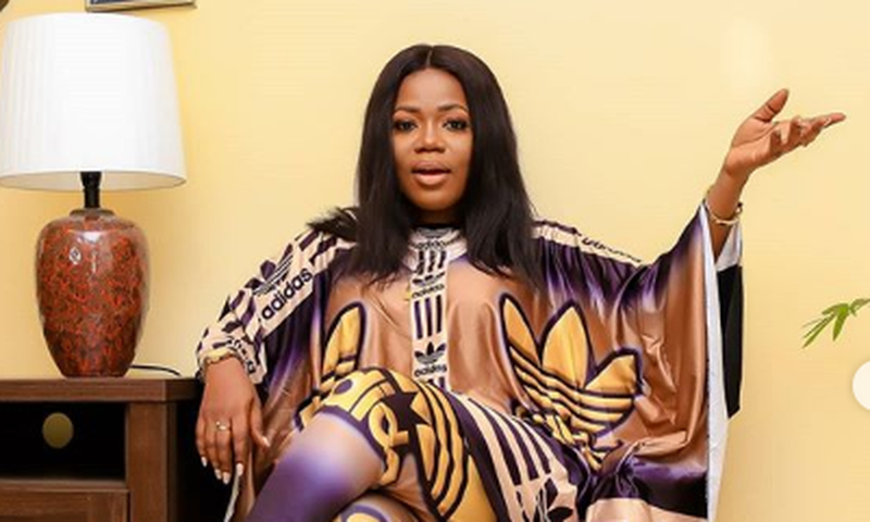 Mzbel  birth 3