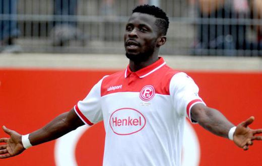 Ghana winger Nana Ampomah tests positive for COVID-19