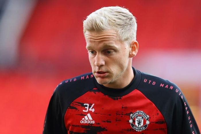 Manchester United midfielder Donny van de Beek