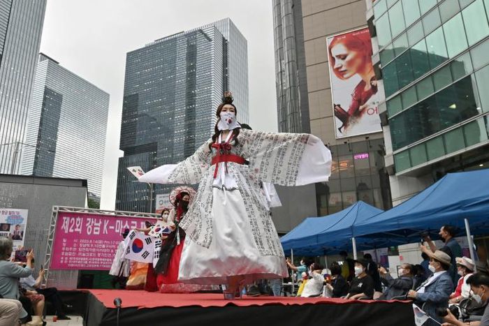 South Korea endured one of the worst early outbreaks of the coronavirus but largely brought it under control with extensive testing and the public following measures like face masks
