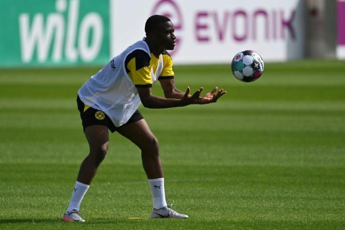 Youssoufa Moukoko could make his Bundesliga debut next month after he turns 16