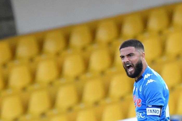 Napoli forward Lorenzo Insigne scored the equaliser after his brother Roberto's goal for Benevento