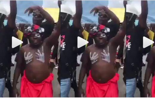 “End SWAT in Jesus’ name” – Nigerian fetish priest chants as he leads protest