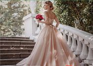 Bride's talkative mum sacked from wedding after she revealed daughter's top secrets