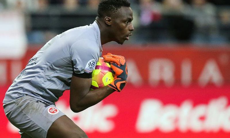 Goalkeeper Edouard Mendy has joined Chelsea