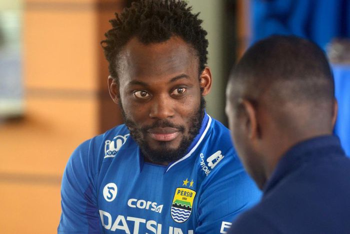 ‘We pray for Lebanon’ – Michael Essien sympathises with victims of Beirut explosions