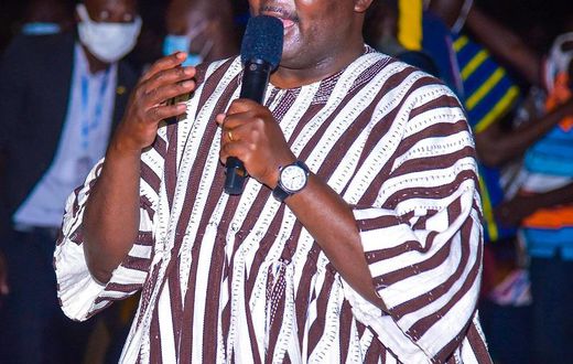Dr Mahamudu Bawumia
