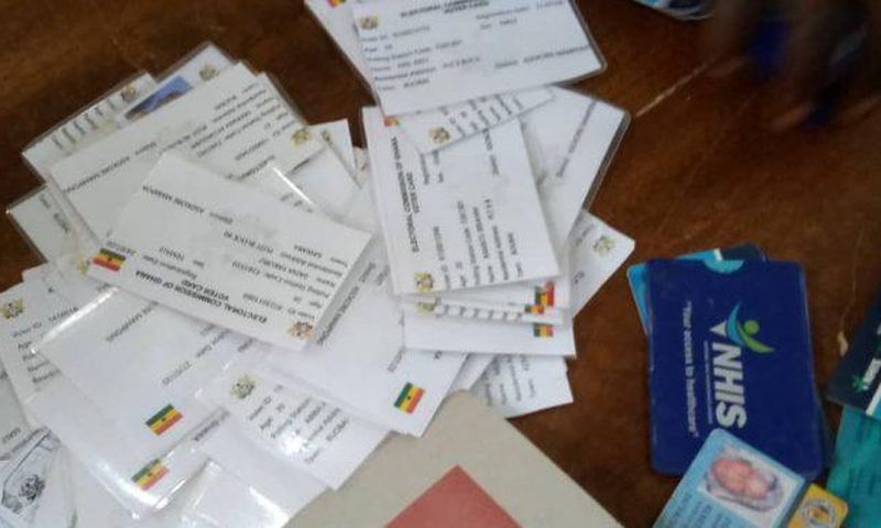 Asokore Mampong: Police arrests man with 355 voters ID card duplicates (Photo credit: Citinewsroom)