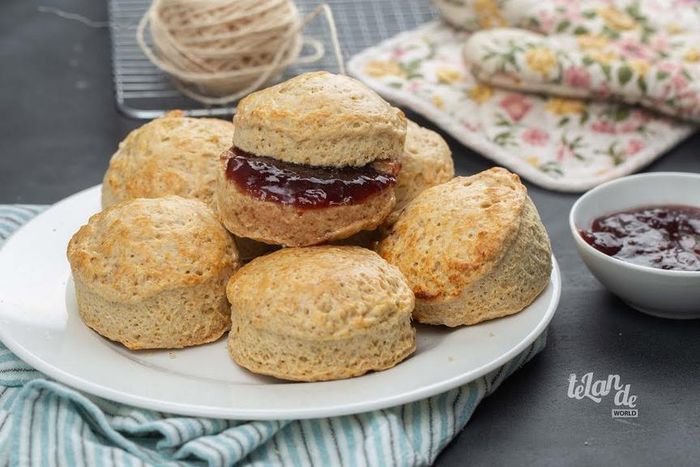 Buttermilk scones
