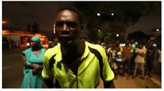 Bus conductor commits suicide with orange seller’s knife at 37 bus stop (photos)