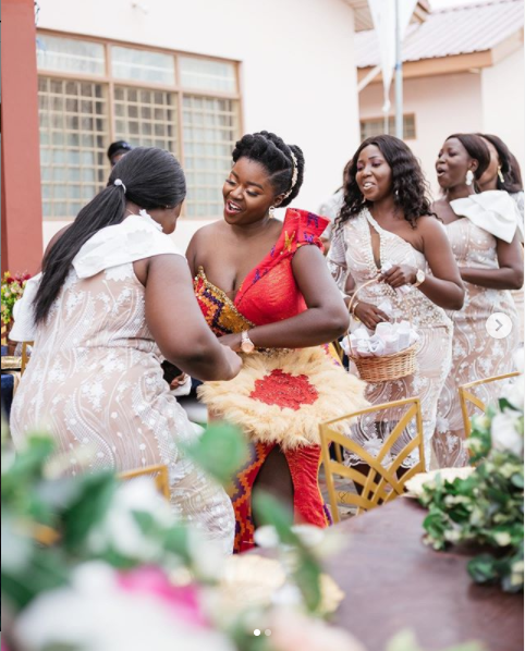 Louisa and her bridesmaids