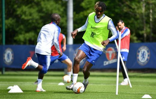 Trevoh Chalobah is joining Lorient on loan from Chelsea