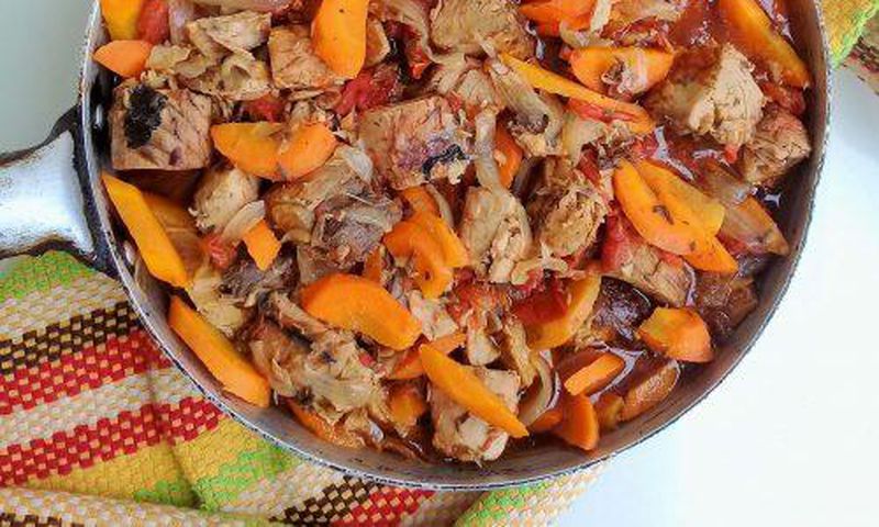 Tuna cabbage stew