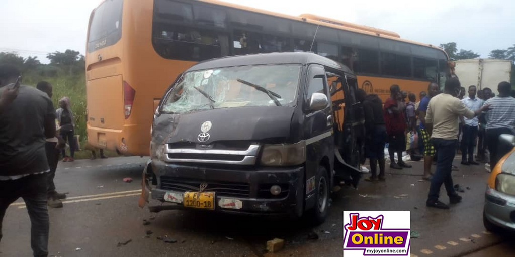 Accident scene. Photo credit: Myjoyonline