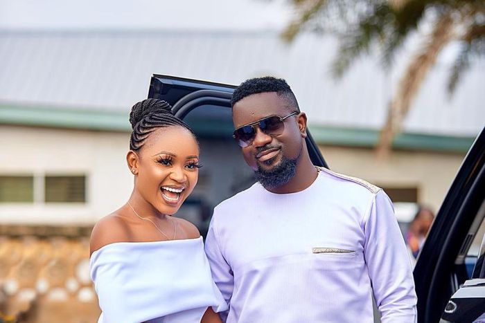 Akuapem Poloo and Sarkodie