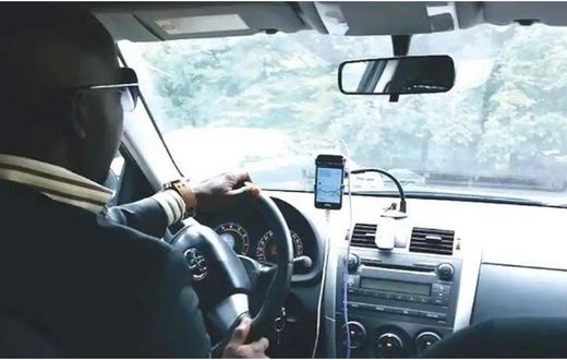 “May your life be wasted the way you wasted my fuel” – Bolt driver curses passenger