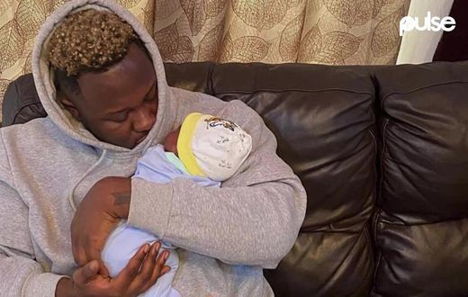Medikal & Fella welcome baby Island