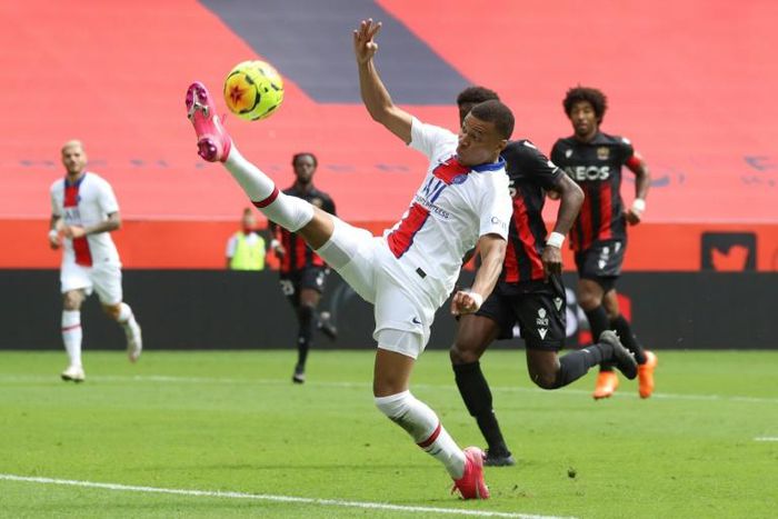 Kylian Mbappe was on target for Paris Saint-Germain in their 3-0 win at Nice on Sunday