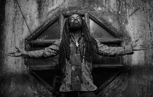 Rocky Dawuni
