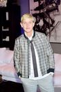51 Celebrities Who Are Damn Proud Of Their Vegan Diets