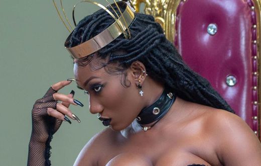 Wendy Shay racy photo