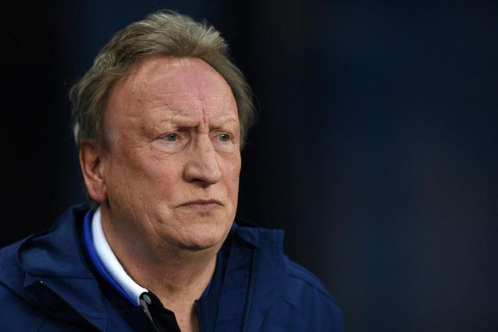 Neil Warnock has agreed to stay at Middlesbrough next season
