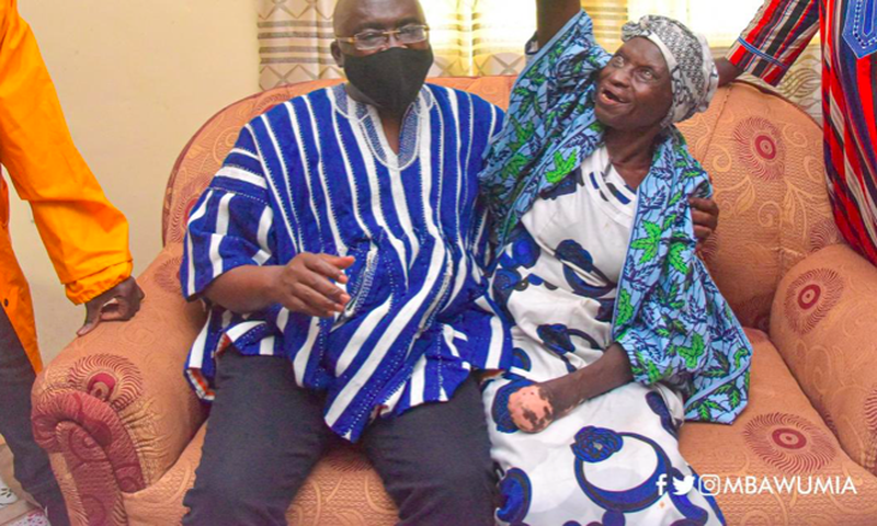 Bawumia hands over house to 82-year-old abandoned cured leper