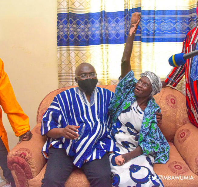 Bawumia hands over house to 82-year-old abandoned cured leper