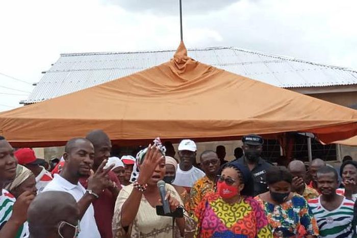 Lorduna Mahama campaigns