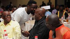Sarkodie chats with President Nana Addo