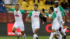 Abdelilah Hafidi (2nd L) celebrates scoring for Raja Casablanca in the 2019 CAF Super Cup match against Esperance in Qatar