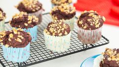 Walnut muffins