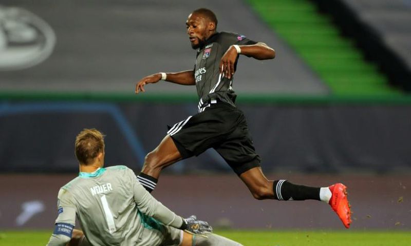 Karl Toko Ekambi was unable to find a way past Bayern goalkeeper Manuel Neuer