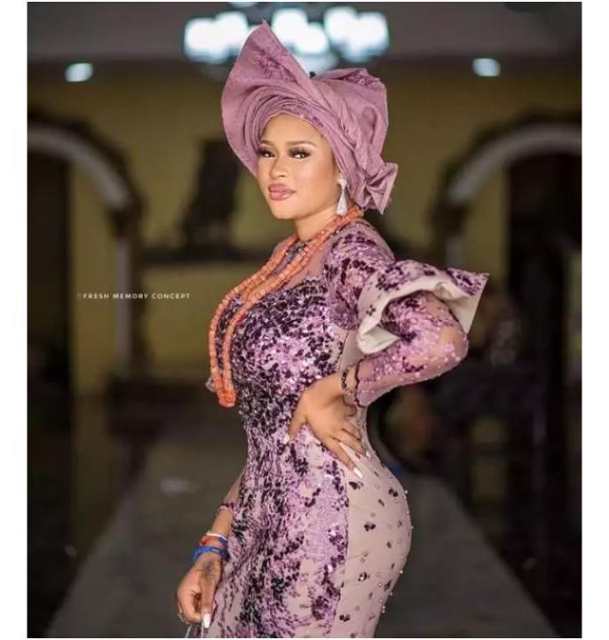 81-year-old traditional ruler marries 23-year-old lady as 7th wife