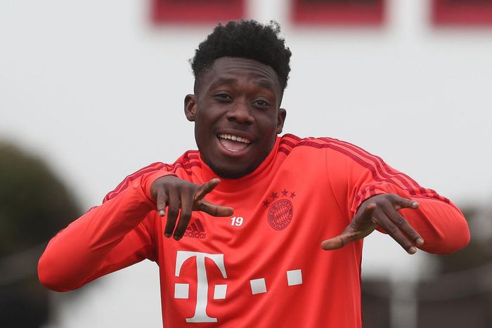 Bayern’s Alphonso Davies is making Ghana proud