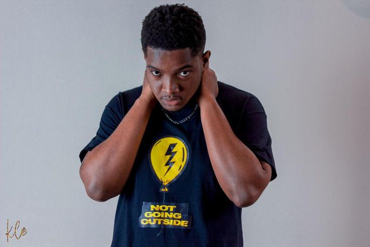 Bryan The Mensah drops lyric video for “Walls”, launches merchandise store