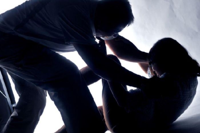 Armed robber and female victim at the same hospital at Obuasi after she bit off his penis