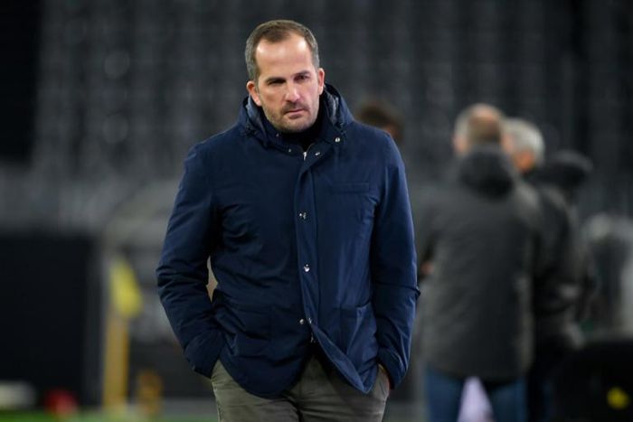 Schalke head coach Manuel Baum is waiting for a first win in charge